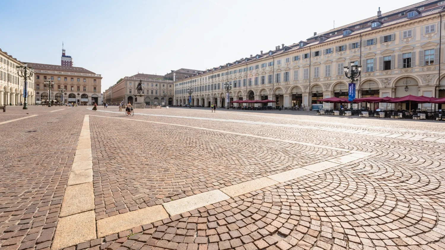 Turin: Friselle, historische Pizzas und Bio-Weine in einem Stilhaus — foto 3